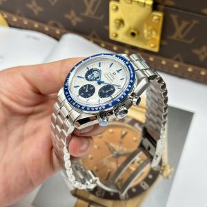 Đồng Hồ Omega Speedmaster Silver Snoopy 50th Anniversary Chế Tác Khoá Mới 42mm (2)