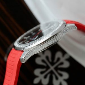 Đồng Hồ Patek Philippe Aquanaut 5167 Màu Đỏ Chế Tác Độ Moissanite Baguette 40mm (2)