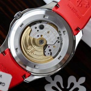 Đồng Hồ Patek Philippe Aquanaut 5167 Màu Đỏ Chế Tác Độ Moissanite Baguette 40mm (2)