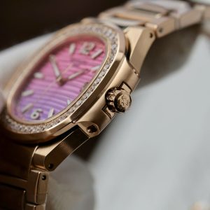Đồng Hồ Patek Philippe Chế Tác Nautilus 7010R Nữ Mặt Tím Hồng Dây Kim Loại Xưởng GR 32mm (1)
