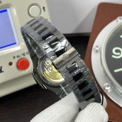 Đồng Hồ Patek Philippe Nautilus 5711 Rep 11 Chế Tác Carbon Mặt Xanh Tiffany 40mm (5)