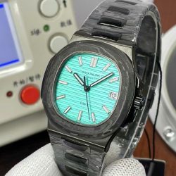 Đồng Hồ Patek Philippe Nautilus 5711 Rep 11 Chế Tác Carbon Mặt Xanh Tiffany 40mm (5)
