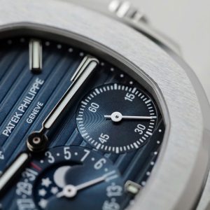 Đồng Hồ Patek Philippe Nautilus 5712 Chế Tác Mặt Xanh Blue Lõi Máy Khắc Xưởng PPF 40mm (2)