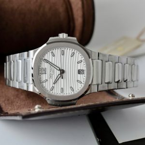 Đồng Hồ Patek Philippe Nữ Replica 11 Nautilus 7118 Mặt Trắng Dây Kim Loại Xưởng 3K 35 (2)
