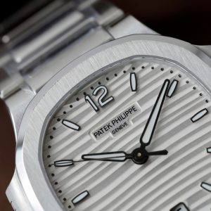 Đồng Hồ Patek Philippe Nữ Replica 11 Nautilus 7118 Mặt Trắng Dây Kim Loại Xưởng 3K 35 (2)