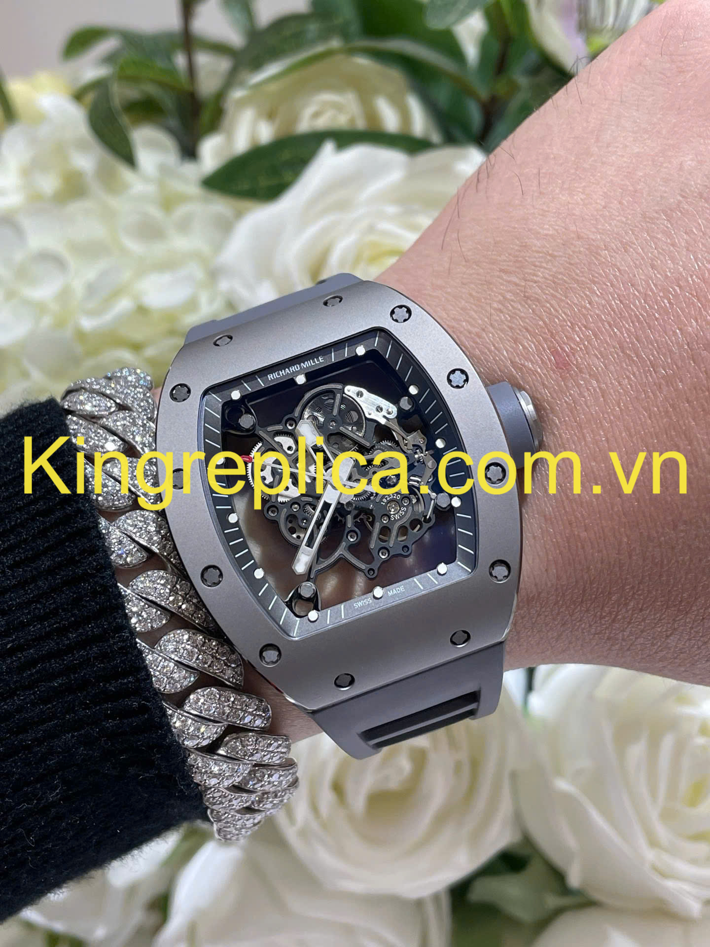Đồng Hồ Richard Mille RM055 Bubba Watson Grey Ceramic Tuỳ Chỉnh Số 1 Thế Giới 42,7x49,9mm (8) Đồng Hồ Richard Mille RM055 Bubba Watson Grey Ceramic Tuỳ Chỉnh Số 1 Thế Giới 42,7x49,9mm (2)