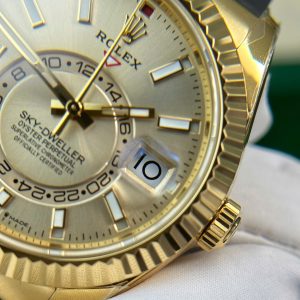 Đồng Hồ Rolex Chế Tác Sky-Dweller Mặt Vàng Champagne Nặng 192 Grams Xưởng ZF 42mm (2)