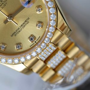 Đồng Hồ Rolex DateJust Nữ Mặt Vàng Chế Tác Bọc Vàng Đính Moissanite Xưởng GM 31mm (2)