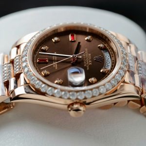 Đồng Hồ Rolex Day-Date Mặt Số Chocolate Chế Tác Bọc Vàng Thật + Đính Kim Cương Moissanite 36mm (2)