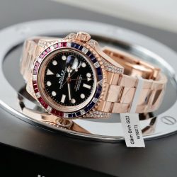 Đồng Hồ Rolex GMT-Master II 126755 SARU Rep 11 Bọc Vàng Độ Moissanite Sapphire 41mm (2)