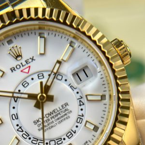 Đồng Hồ Rolex Replica 11 Sky-Dweller Mặt Trắng Mạ Vàng Nặng 192 Grams Xưởng ZF 42mm (1)