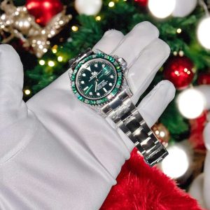 Đồng Hồ Rolex Submariner Mặt Xanh Lá Cây Chế Tác Đính Moissanite + Sapphire Tổng Hợp 41mm (2)