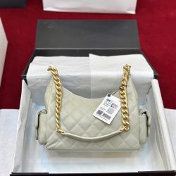 Túi Xách Chanel Hobo Small Siêu Cấp Nữ Da Cừu Màu Xám Nhạt 31x22x15cm (2)