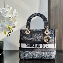 Túi Xách Hàng Hiệu Dior Lady Hoạ Tiết Thêu Thổ Cẩm 24cm (2)