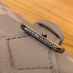 Túi Xách Louis Vuitton LV Diane Sac Like Auth Hoạ Tiết Dập Chìm 23x16x8 (2)