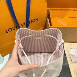 Túi Xách Louis Vuitton LV NeoNoe Like Auth Màu Trắng Sữa 25cm (2)