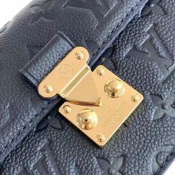 Túi Xách Louis Vuitton LV Wallet On Chain Siêu Cấp Màu Đen Hoạ Tiết Dập Chìm 22x15x5 (2)