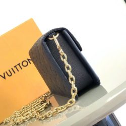 Túi Xách Louis Vuitton LV Wallet On Chain Siêu Cấp Màu Đen Hoạ Tiết Dập Chìm 22x15x5 (2)