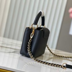 Túi Xách Louis Vuitton Like Auth LV Capusines Da Bò Màu Đen 21x14x8cm (2)