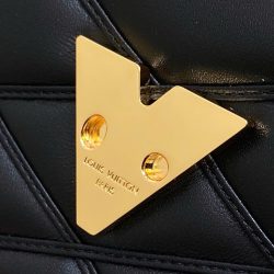 Túi Xách Louis Vuitton Like Auth LV Wallet On Chain Màu Đen Khoá Vàng 20x12cm (2)