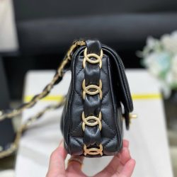 Túi Xách Nữ Chanel Flap 24K Siêu Cấp Màu Đen Khoá Vàng 21mm (2)
