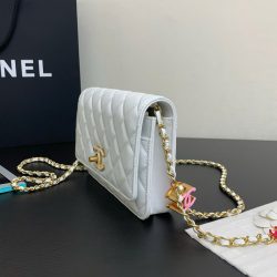 Túi Xách Nữ Chanel Woc Siêu Cấp Màu Trắng Khoá Vàng 19cm (2)