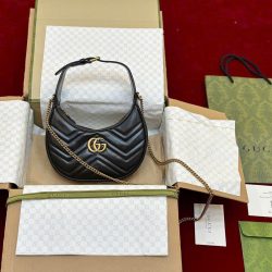 Túi Xách Nữ Gucci Marmont Siêu Cấp Màu Đen Khoá Vàng 21x13cm (2)