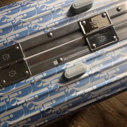 Vali Dior Siêu Cấp Hoạ Tiết Monogram Màu Xanh Dương 21Inch (2)