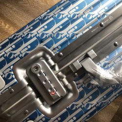 Vali Dior Siêu Cấp Hoạ Tiết Monogram Màu Xanh Dương 21Inch (2)