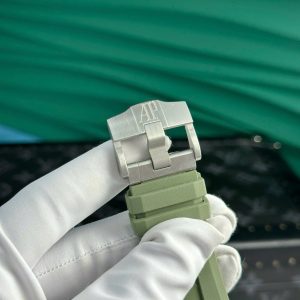 Đồng Hồ Audemars Piguet Rep Cao Cấp Royal Oak Offshore 15720ST Màu Xanh Lá Cây Xưởng APS 42mm (2)