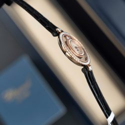 Đồng Hồ Chopard Happy 203857 Replica Cao Cấp Đính Full Kim Cương Moissanite + Bọc Vàng Hồng 36mm (2)