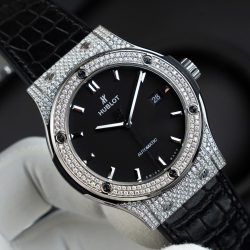 Đồng Hồ Hublot Classic Fusion Mặt Đen Chế Tác Vỏ Đính Full Kim Cương Thiên Nhiên 42mm (2)