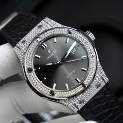 Đồng Hồ Hublot Classic Fusion Mặt Xám Chế Tác Vỏ Đính Full Kim Cương Thiên Nhiên 42mm (2)