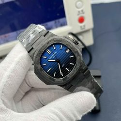 Đồng Hồ Patek Philippe Chế Tác Natilus 5711 DIW Carbon Màu Đen Mặt Xanh Siêu Nhẹ 40mm (1)