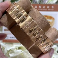 Đồng Hồ Patek Philippe Nautilus 5990 Mặt Xanh Blue Chế Tác Bọc Vàng Thật 40 (2)