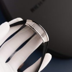 Đồng Hồ Richard Mille RM07-01 Rep Cao Cấp Nữ Màu Đen Đính Đá Nhà Máy ZF 36mm (2)