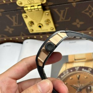 Đồng Hồ Richard Mille Replica 11 RM035 Americas Toro Vỏ Gốm Đen Dây Cao Su Xưởng ZF 40x48mm (2)