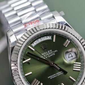 Đồng Hồ Rolex Chế Tác Day-Date Mặt Xanh Lá Cây Trọng Lượng 186 Grams Xưởng QF 40mm (2)