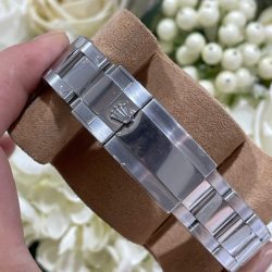 Đồng Hồ Rolex Chế Tác Daytona 126599TSA Bọc Vàng Trắng 18K Đá Sapphire Xanh Nhân Tạo 40mm (1)