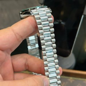 Đồng Hồ Rolex Day-Date Chế Tác Kim Cương Moissanite Trọng Lượng 200 Gram 40mm (2)