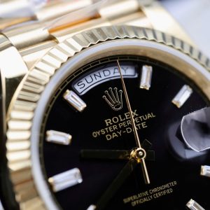 Đồng Hồ Rolex Day-Date Mặt Đen Rep 11 Trọng Lượng 184 Grams Nhà Máy QF 40mm (2)