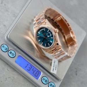 Đồng Hồ Rolex Day-Date Mặt Xanh Lục Lam Chế Tác Bọc Vàng Hồng Xưởng GM 36mm (2)