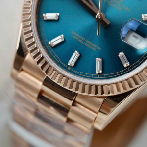 Đồng Hồ Rolex Day-Date Mặt Xanh Lục Lam Chế Tác Bọc Vàng Hồng Xưởng GM 36mm (2)