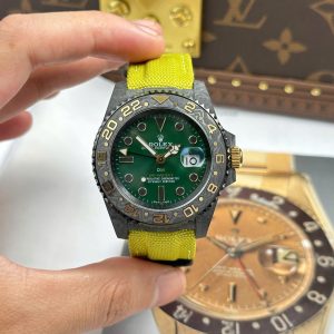 Đồng Hồ Rolex GMT-Master II Diw Replica 11 Vỏ Carbon Mặt Xanh Lá Cây 40mm (2)
