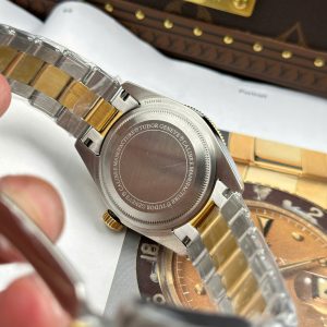 Đồng Hồ Tudor Replica 11 Black Bay GMT S&G M79833MN Mặt Đen Dây Kim Loại Xưởng ZF 41mm (2)