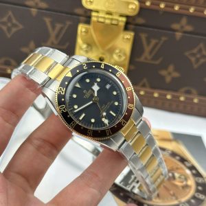 Đồng Hồ Tudor Replica 11 Black Bay GMT S&G M79833MN Mặt Đen Dây Kim Loại Xưởng ZF 41mm (2)