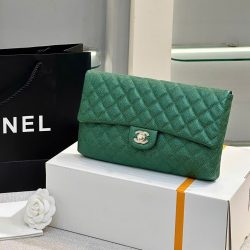 Túi Cầm Tay Chanel Classic Siêu Cấp Màu Xanh Lá Cây 25cm (2)