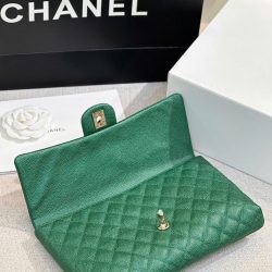Túi Cầm Tay Chanel Classic Siêu Cấp Màu Xanh Lá Cây 25cm (2)