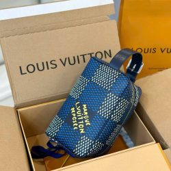 Túi Clutch Louis Vuitton LV Locker Dopp Kit Màu Xanh Trắng Siêu Cấp 23x16cm (2)