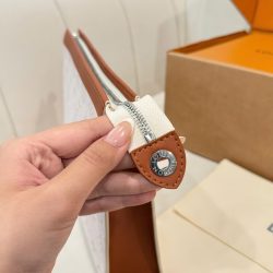 Túi Clutch Nam Louis Vuitton Siêu Cấp Họa Tiết Monogram Màu Trắng 26cm (2)